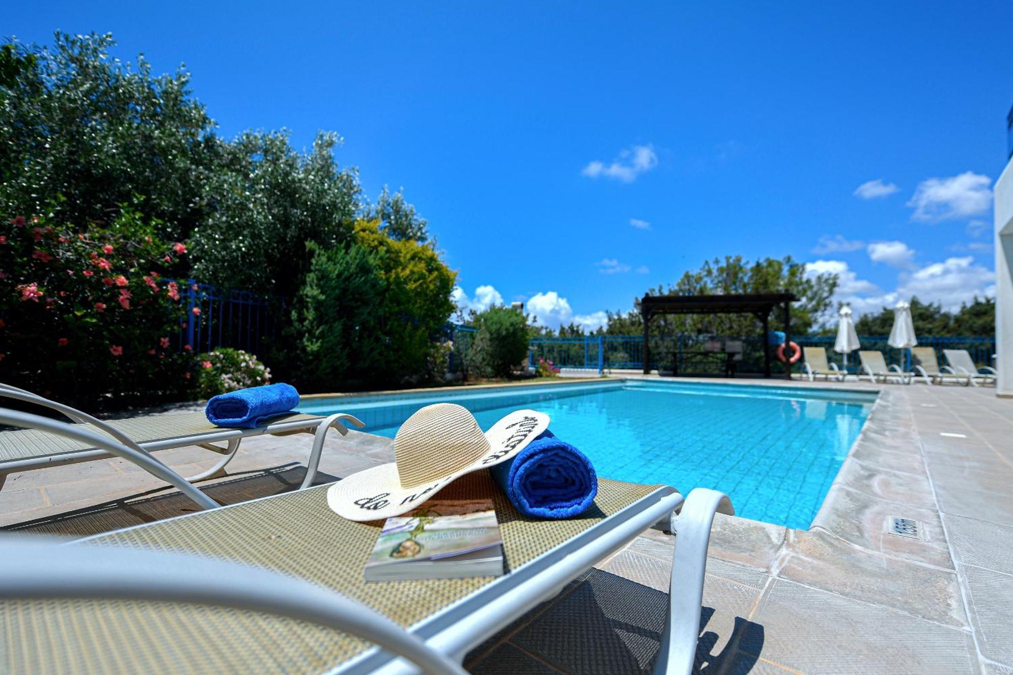 Azzurro Holiday Villas Пейя Екстер'єр фото